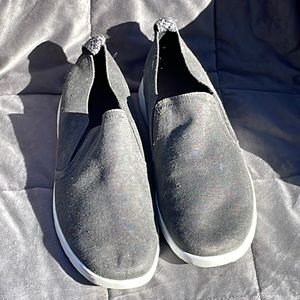 Cleaning out son’s closet, off to college, too many shoes!!!